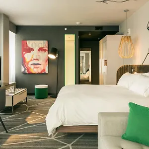 4* Hotel Renaissance Centre-ville