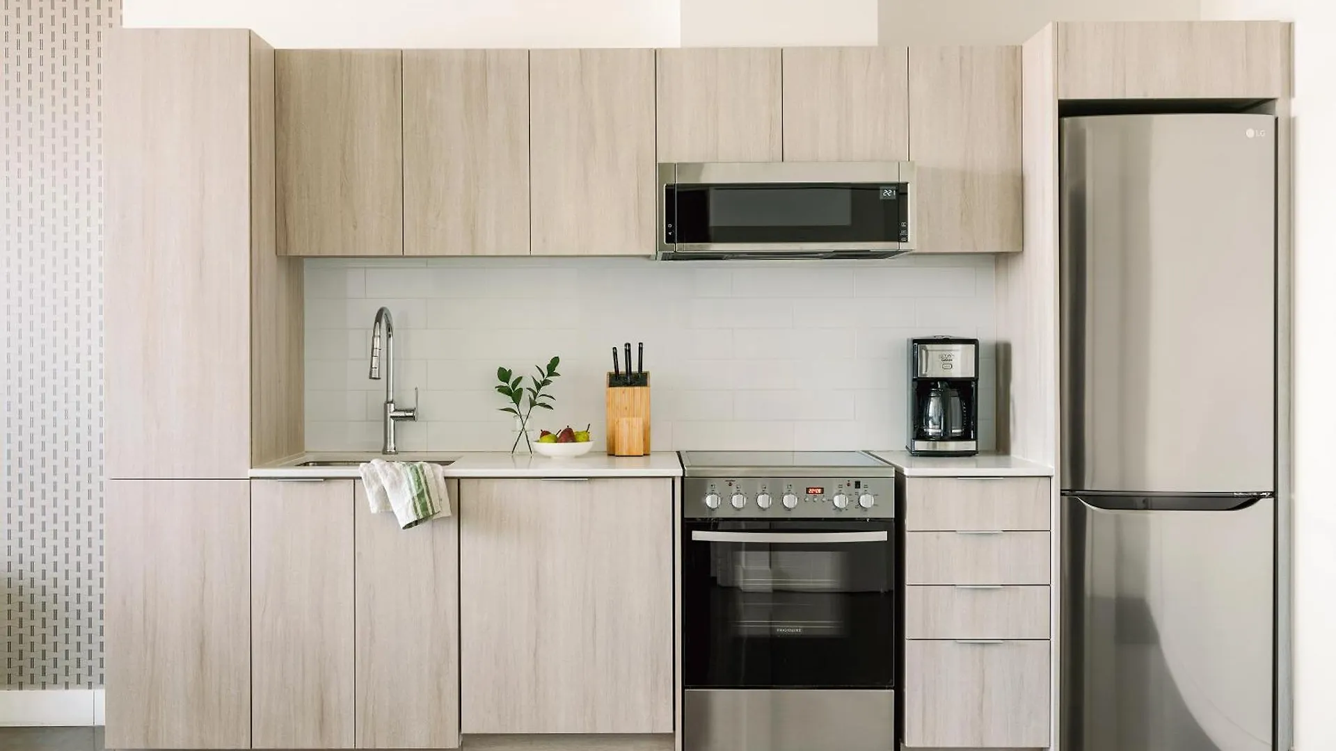 Sonder Le Guerin Aparthotel Montreal