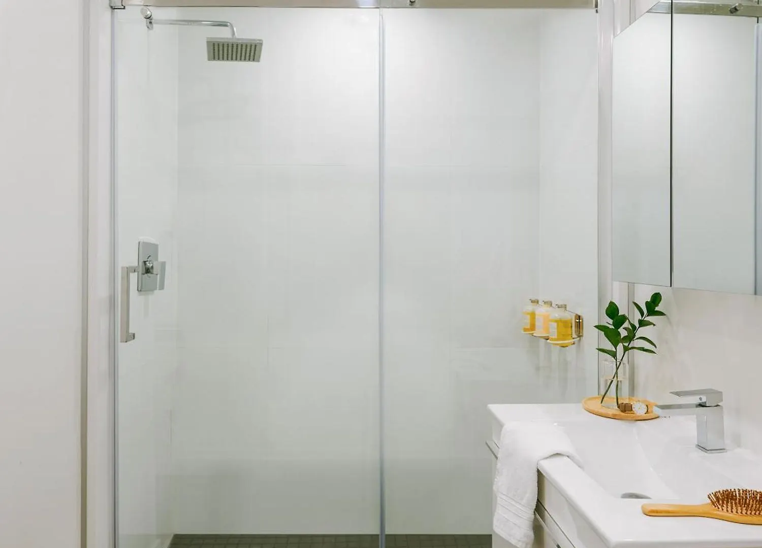Sonder Le Guerin Aparthotel Montreal